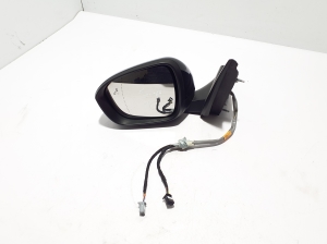   Side mirror and its details 