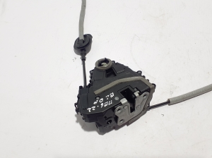 RENAULT Megane E-Tech CMF-EV (2022–2026) Front door lock 805022865R - 2