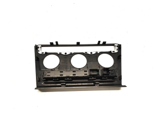 Volkswagen Touran III (2015–2026) Parking system switch 5TA927132A - 4