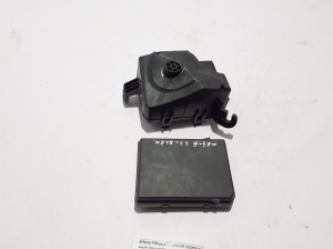 RENAULT Megane E-Tech CMF-EV (2022–2026) Boîtiers de fusibles 284B73879R - 3