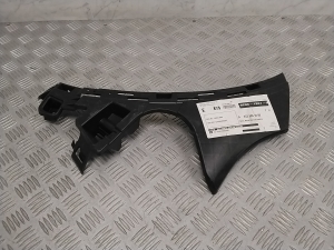 Front bumper bracket - A2538851800