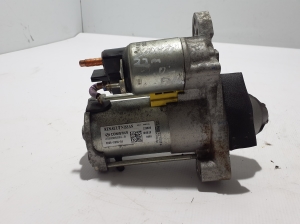 Dacia Sandero III (2021–2026) Starter 233008820R - 2