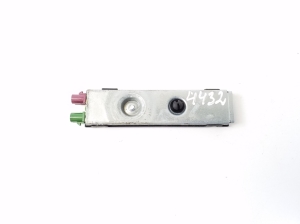 Mercedes Benz SLK-Class 172 (2011–2026) Antenna amplifier A1729051301 - 3