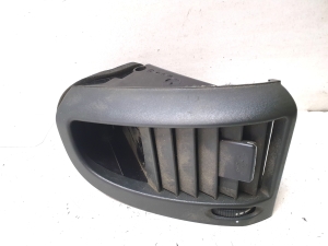  Interior panel ventilation grilles 