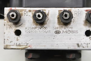 Kia ceed (2012–2018) ABS unit 58920A2210 - 4