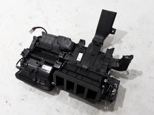 RENAULT Megane E-Tech CMF-EV (2022–2026) Heizungsgehäuse 272985MZ4A - 2