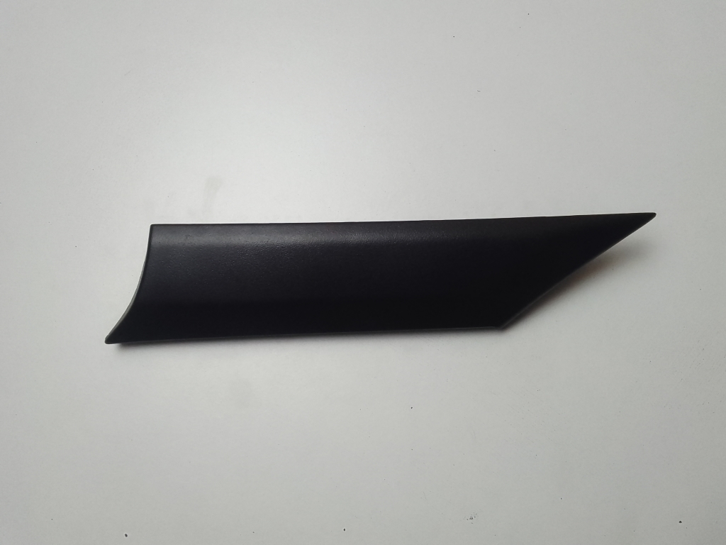 Hyundai Kona (2017–2023) Rear quarter window outer molding 87860J9000 Hyundai Kona (2017–2023) Rear quarter window outer molding 87860J9000