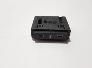 Chargeur de téléphone - 284H35397R
