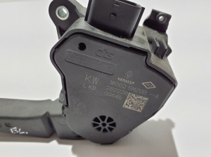 RENAULT Megane E-Tech CMF-EV (2022–2026) Accelerator pedal 180025MZ0B - 2