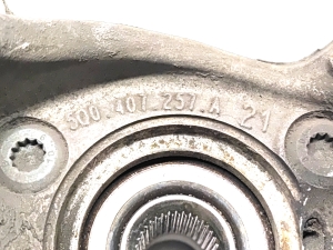 Volkswagen Touran III (2015–2026) Front wheel hub 5Q0407257A - 4