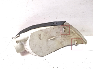 Mitsubishi Carisma (1995–2004) Eesmine suunatuli MB952157 145733 - 2