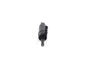 BMW X6 E71 (2008–2014) Front headlight washer motor 8377430 - 2
