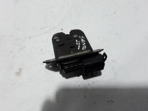 Dacia Sandero III (2021–2026) Trunk lid lock 905030754R - 2