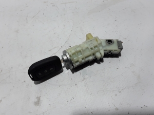 Dacia Sandero III (2021–2026) Ignition switch 487008966R - 2