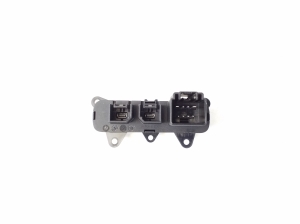 Jeep Grand Cherokee WK2 (2010–2026) AUX-pesa 68141322AA - 4