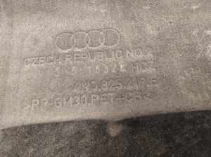 AUDI A8 D5 (2017–2026) Rear underbody shield 4N0825219E - 3