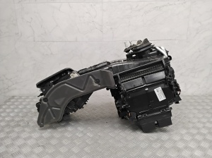 AUDI A8 D5 (2017–2026) Heizung und ihre Teile 4M1820005 - 5