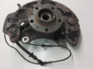 Peugeot 508 (2010–2017) Front wheel hub and its parts 364697 - 2
