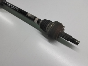Alfa Romeo Giulia (2015–2026) Tagumine veovõll ja selle osad 00505602770 - 4