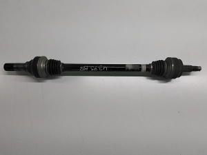 Alfa Romeo Giulia (2015–2026) Tagumine veovõll ja selle osad 00505602770 - 5