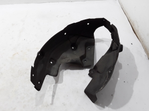 RENAULT Megane E-Tech CMF-EV (2022–2026) Passage de roue arrière 767498938R - 2