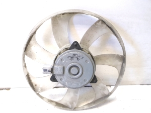 TOYOTA Auris E18 (2012–2018) Dzesēšanas ventilators un tā daļas 163630T090 - 3