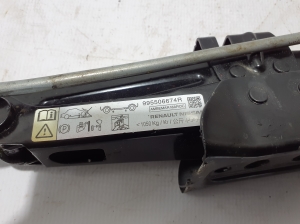 Dacia Sandero III (2021–2026) Wagenheber 995506674R - 2
