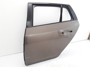  Rear side doors 