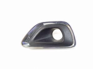   Front bumper fog lamp cover  - 68143082AB 