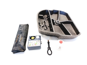 Ford C-MAX (2010–2026) Tire compressor AM511K302 - 2