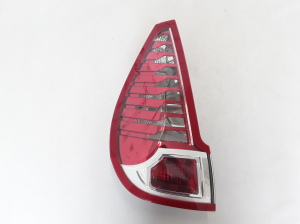  Rear corner lamp 