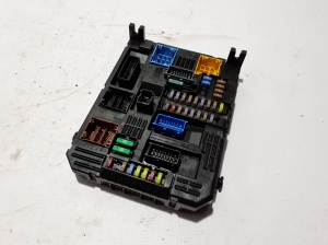   Interior fuse box  - 9832881080 