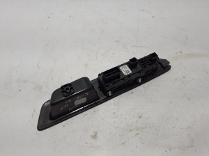 Citroen C4 C41 (2020–2026) Front door glass switch 98788264ZD - 3