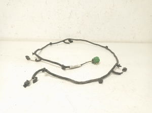   Câble du capteur de stationnement arrière 