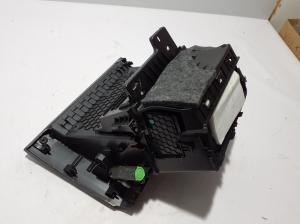 Citroen C4 C41 (2020–2026) Glove box 9831715680 - 2