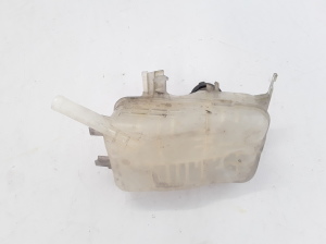  Tank for coolant 