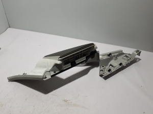 Citroen C4 C41 (2020–2026) Tagumise toe sisekujundus 98343902UW - 2