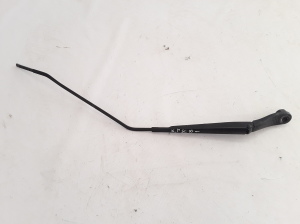   Windshield wiper blade 