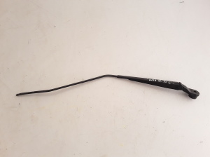  Windshield wiper blade 