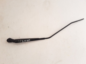  Windshield wiper blade 