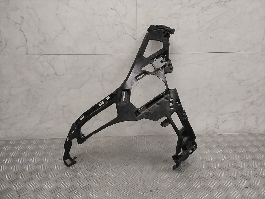 Mercedes Benz EQE V295 (2022–2026) Front bumper bracket A2958853300 Mercedes Benz EQE V295 (2022–2026) Front bumper bracket A2958853300