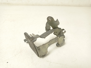Mercedes Benz C-Class 204 (2007–2014) Other engine part A6420101040 - 3