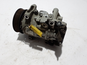 A/C compressor - 9833718880