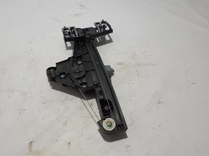 Rear side door window regulator - 9832713980