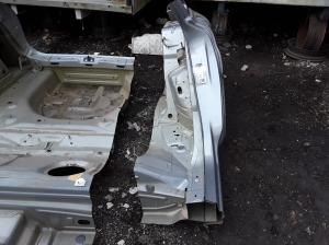 Citroen C4 C41 (2020–2026) Aizmugurējais spārns un tā detaļas 1675411480 - 3