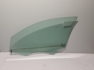Citroen C4 C41 (2020–2026) Priekšējo durvju stikls 9832846380 - 3