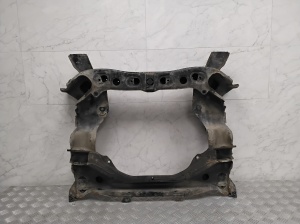 Mercedes Benz E-Class W212 (2009–2015) Eesmine alusraam A2126280457 - 2
