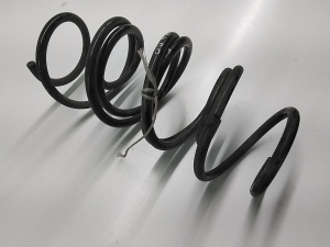 Mitsubishi Outlander (2012–2021) Front spring 4040A345 - 2