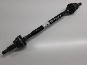 Jaguar XE (2015–2026) Tagumine veovõll ja selle osad GX734K138EA - 4