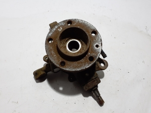 Front wheel hub - 400103826R